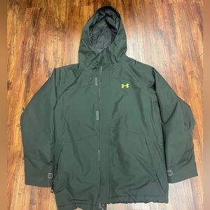 Green Under Armour skiing/winter jacket. Coldgear infared insulated.